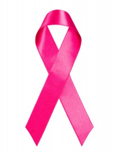O laço rosa é conhecido mundialmente como símbolo da luta